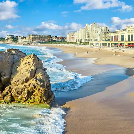 Appartement Biarritz, 3 Pieces, 4 Personnes - Fr-1-3-536 Lägenhet *